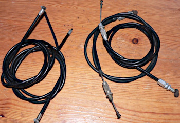 Genuine original Batavus cables.